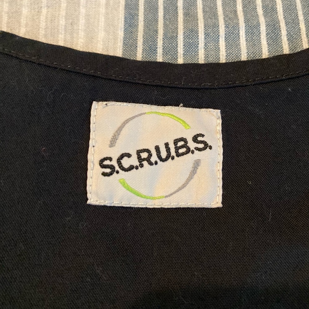 Scrub top - Picture 3 of 4